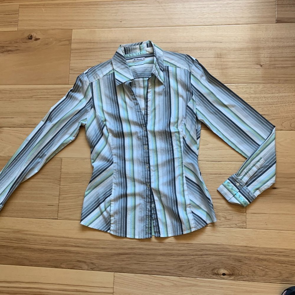 Ben Sherman Stretch Button Down Striped Shirt, Size Medium